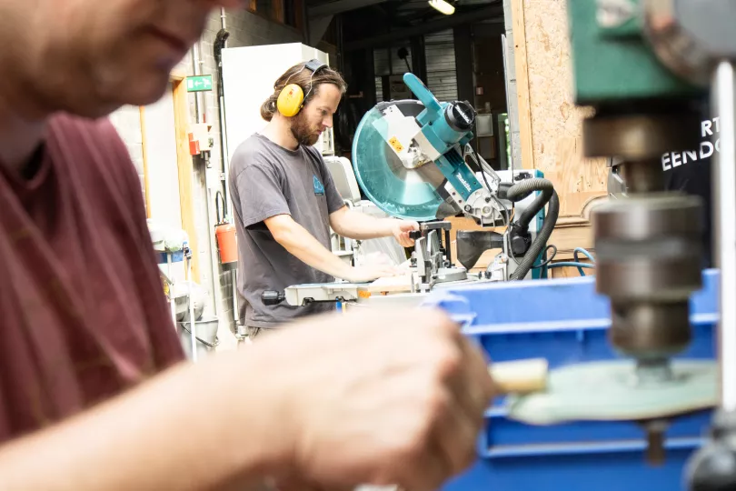 Den Atelier: Houtatelier